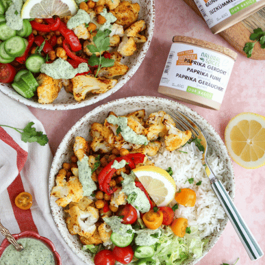 Bloemkool shoarma bowl met groene tahini dressing
