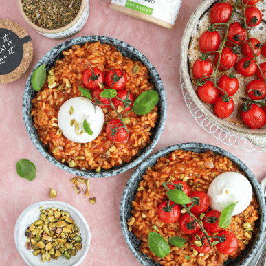 Tomaten risotto met geroosterde tomaatjes & burrata